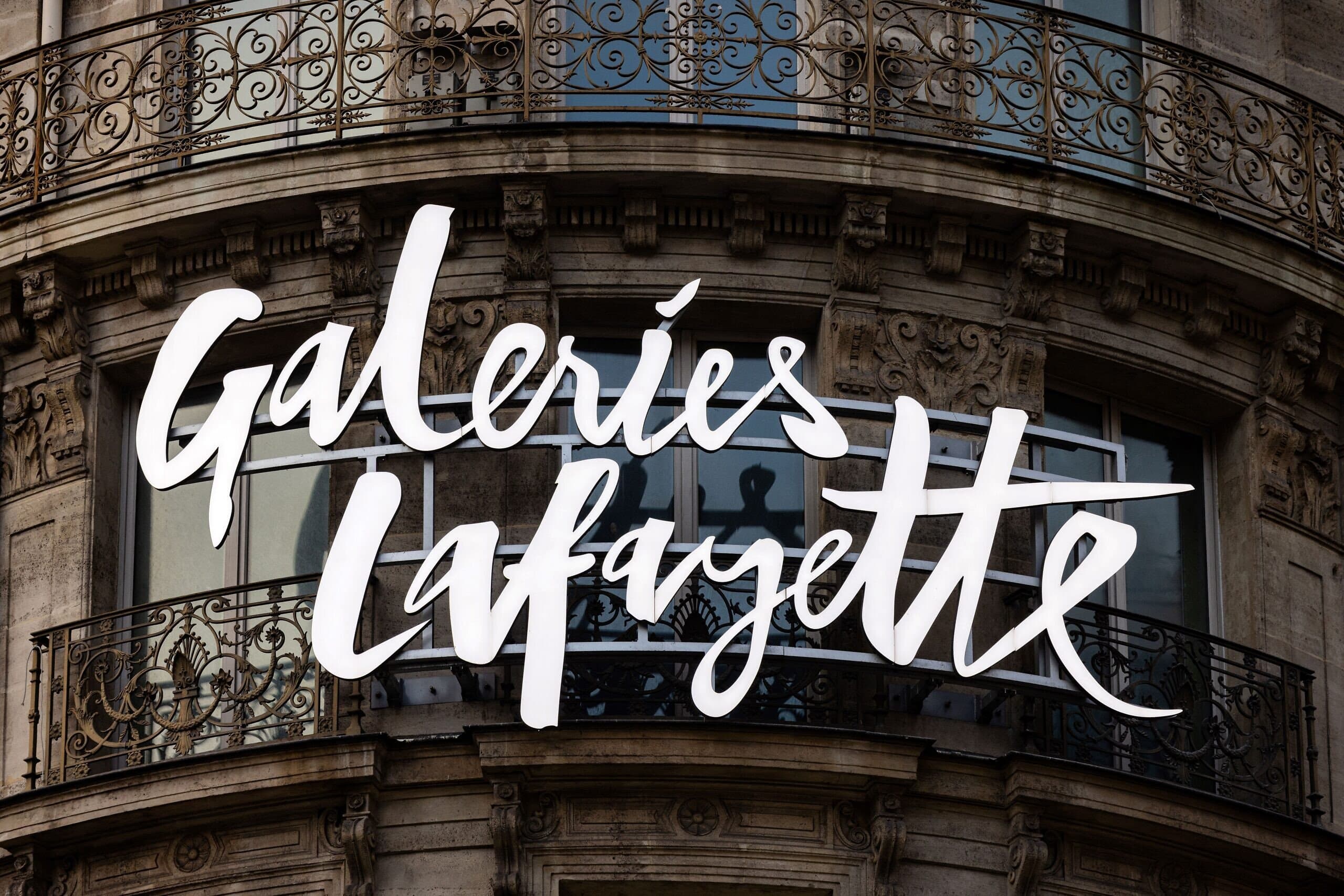 c’est fini pour les galeries lafayette l’enseigne française ferme ses portes dans cette grande ville