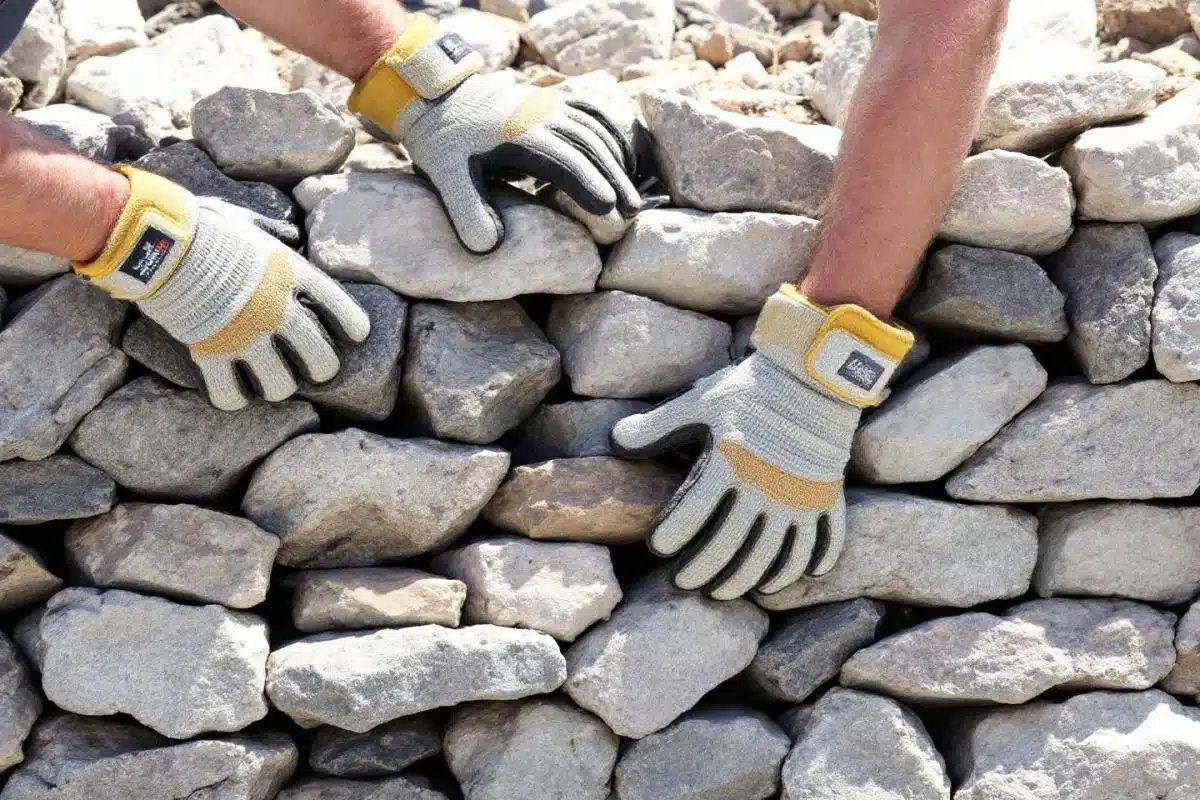 Comment construire un mur de soutènement en gabion ?
